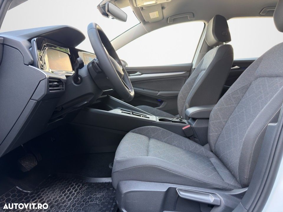 Volkswagen Golf - 13
