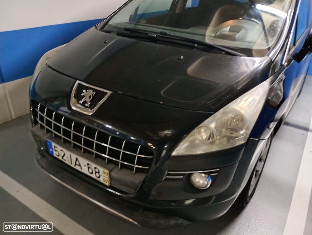 Peugeot 3008 1.6 HDi Executive CMP6 - 5