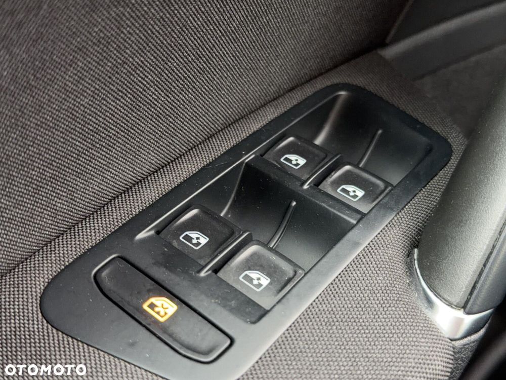 Volkswagen Golf Variant 1.5 TSI BMT Evo Comfortline - 20