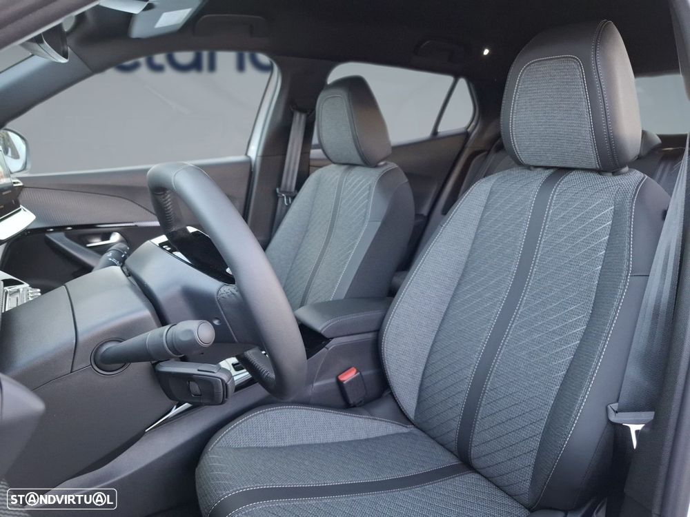 Peugeot 2008 1.2 Hybrid Allure e-DCS6 - 9