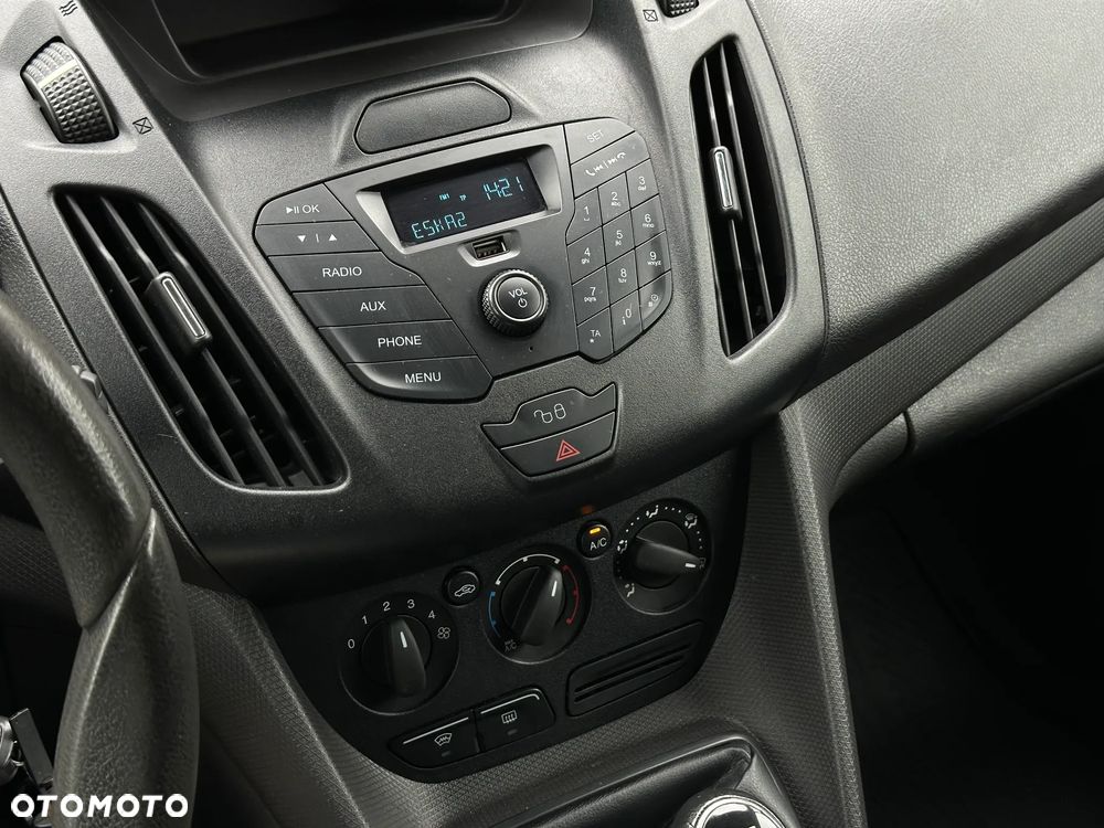 Ford TRANSIT CONNECT - 10