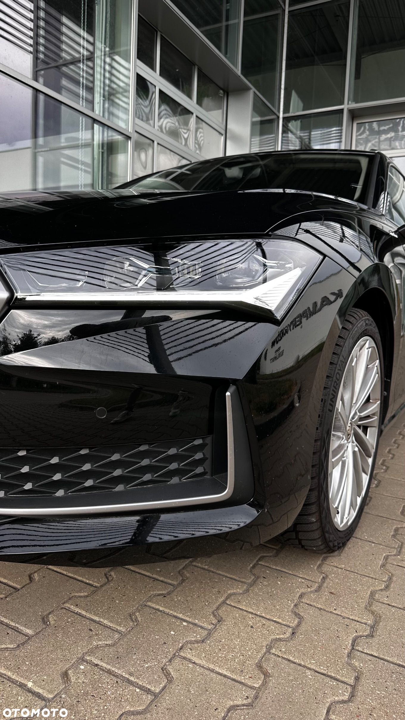 Skoda Superb 2.0 TDI SCR 4x4 L&K DSG - 4