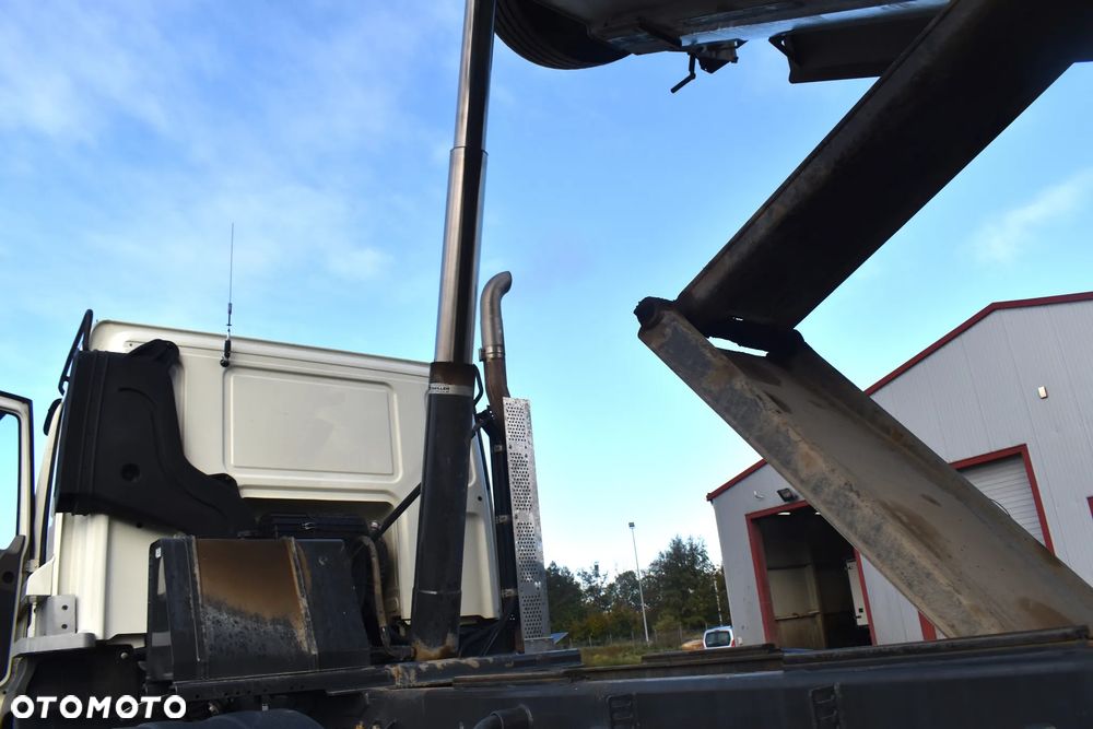 DAF CF 480 - 24