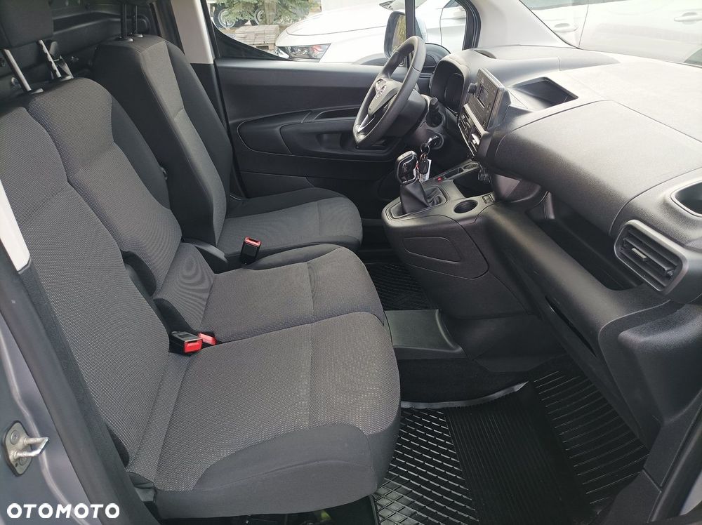 Opel Combo - 12