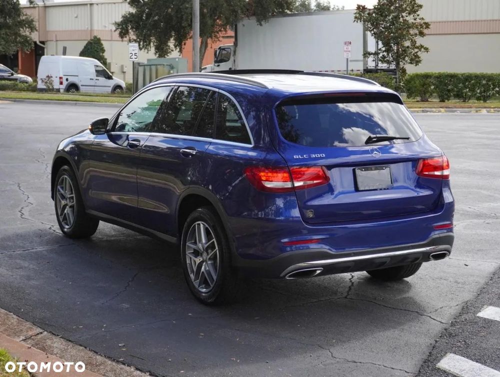 Mercedes-Benz GLC - 3