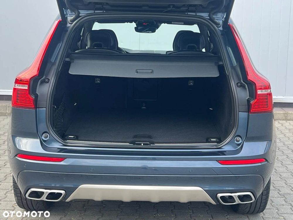 Volvo XC 60 D5 AWD Momentum - 15