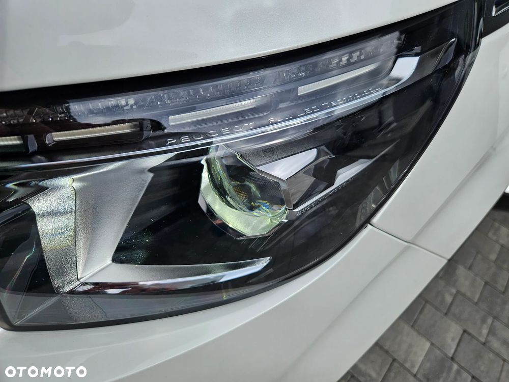 Peugeot 3008 BlueHDi 130 Stop & Start Allure Business-Paket - 24