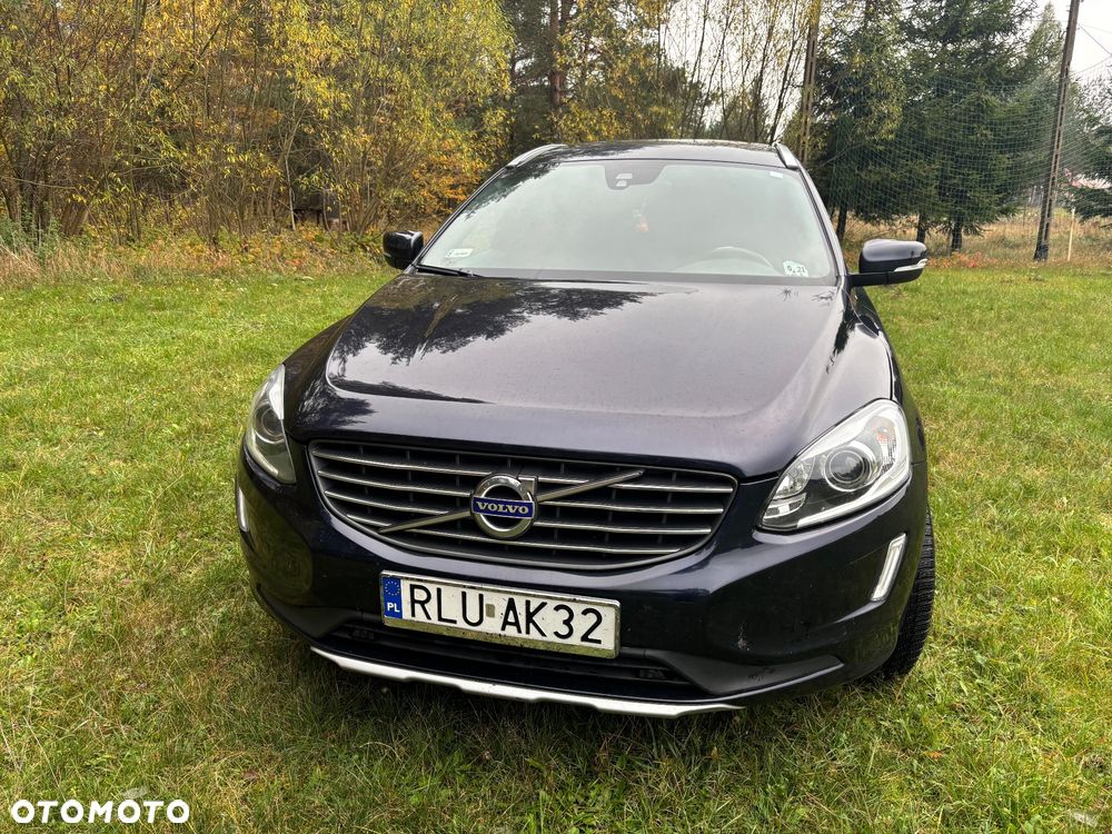 Volvo Xc60 2016 photo 2