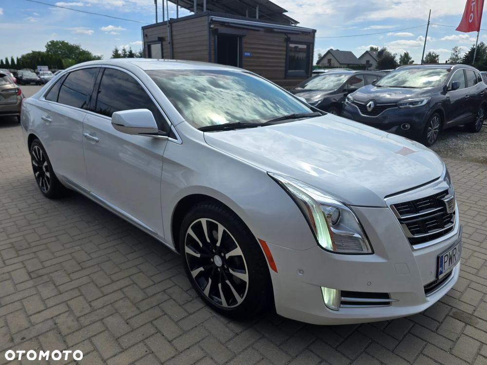 Cadillac XTS - 2