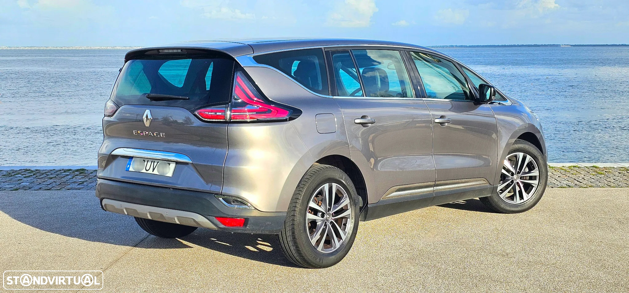 Renault Espace 1.6 dCi Zen - 6