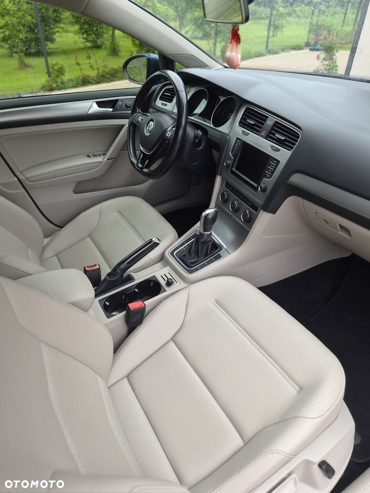 Volkswagen Golf Aktionsmodell 1.8 T DSG Comfortline - 3