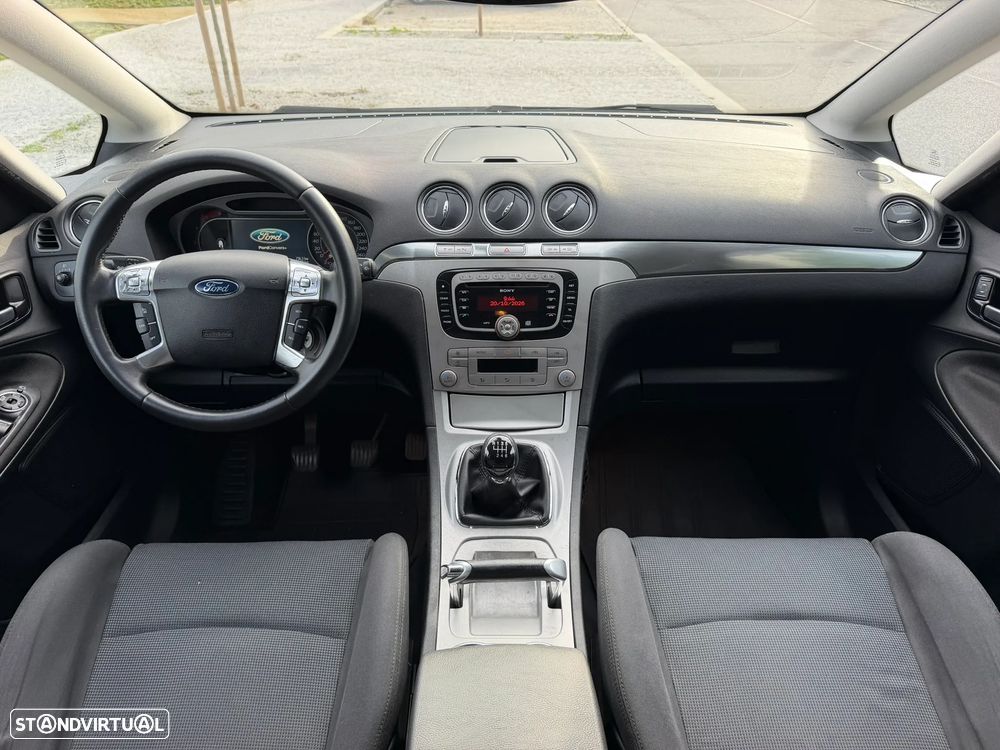 Ford S-Max 1.8 TDCi Titanium 7L - 8
