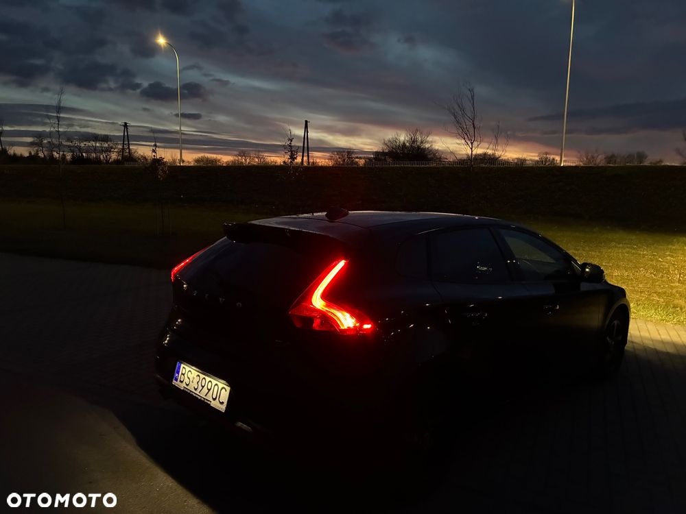 Volvo V40 D4 You - 15