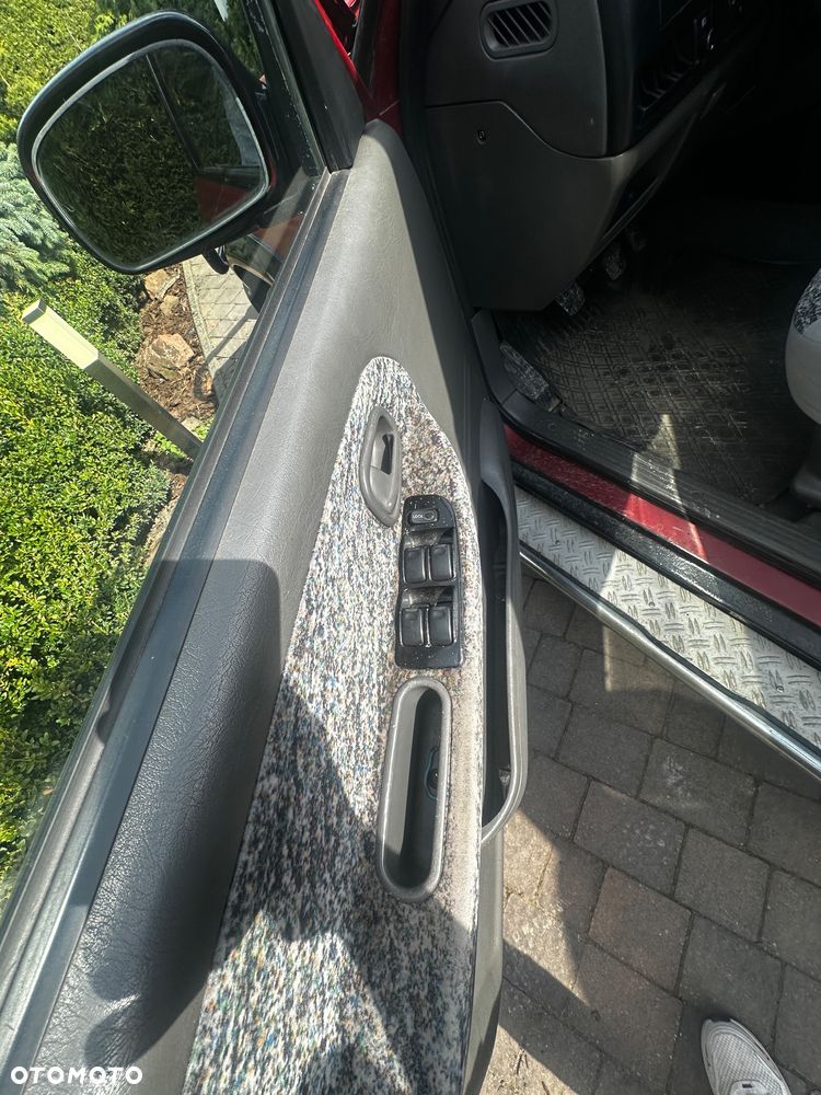 Kia Sportage 2.0 4WD MRDi - 11