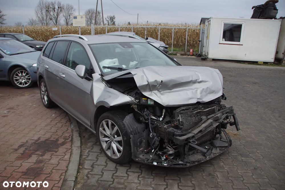 Auto na części - Volkswagen Golf VII 1.6 TDI 110 KM CXXB QYB LB7W 2015R Silnik Skrzynia Drzwi Błotnik Klapa Zderzak Lusterko Szyba Klamka Deska Kokpit Sterownik Moduł Czujnik Licznik Wyświetlacz Kierownica Panel - 3