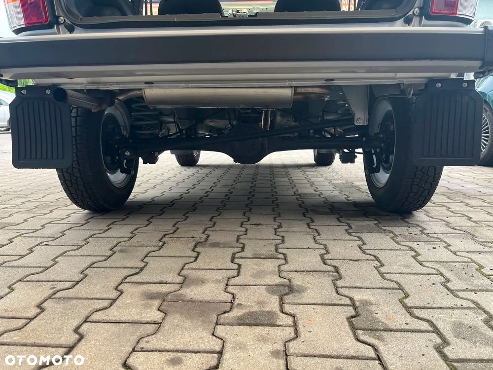 Lada Niva - 13