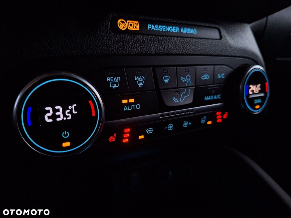 Ford Kuga 1.5 EcoBoost FWD Titanium X - 27