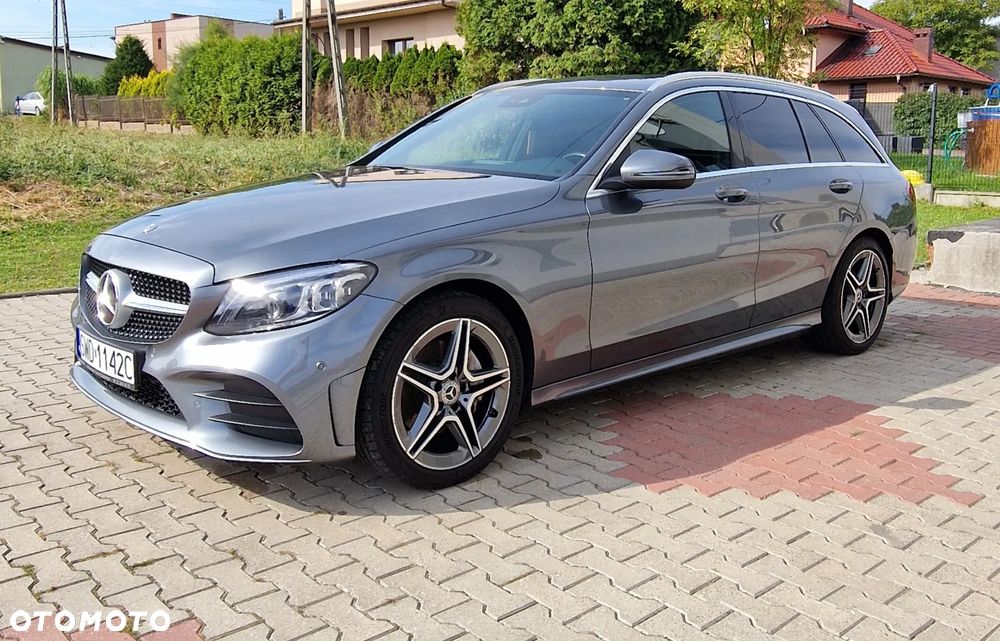 Mercedes-Benz Klasa C 220 d T 9G-TRONIC AMG Line - 3