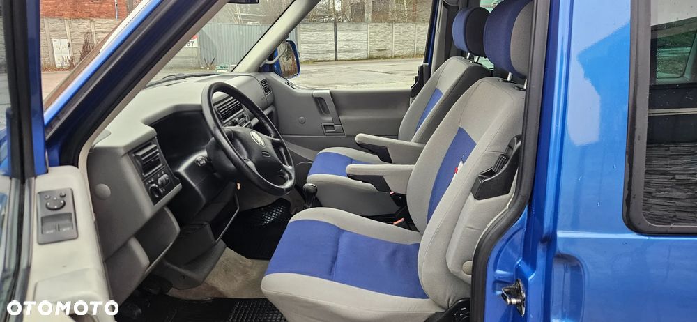 Volkswagen Multivan ver-2-0-tdi-highline-dsg - 9