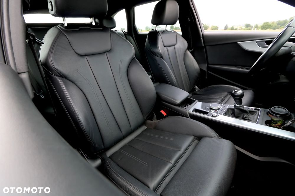 Audi A4 2.0 TDI Design - 10