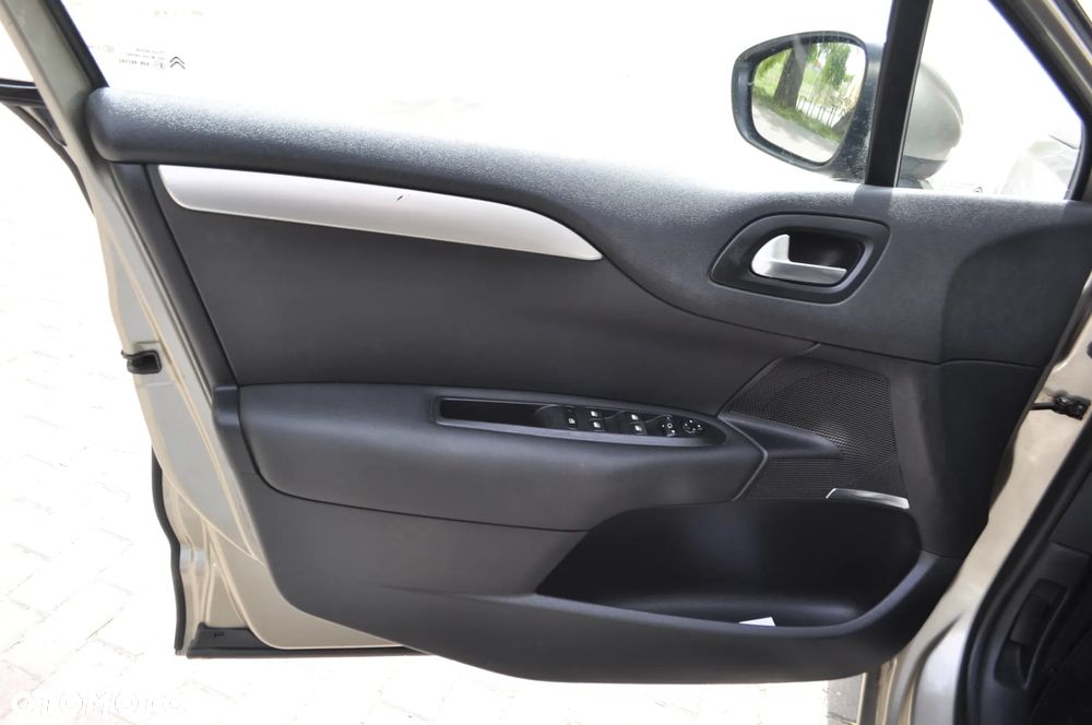 Citroën C4 1.6 VTi Equilibre - 7