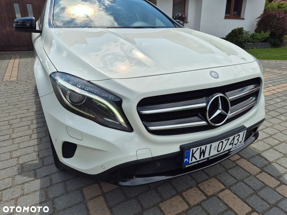Mercedes-Benz GLA 200 Urban - 7