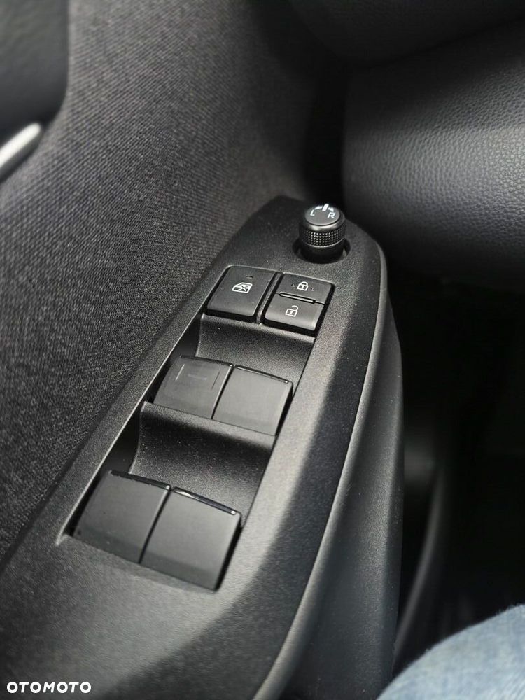 Toyota Yaris Cross Hybrid 1.5 Comfort - 17