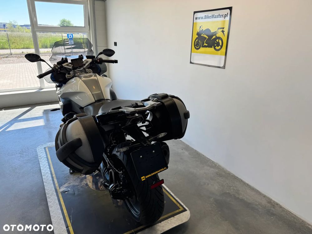 BMW R - 7