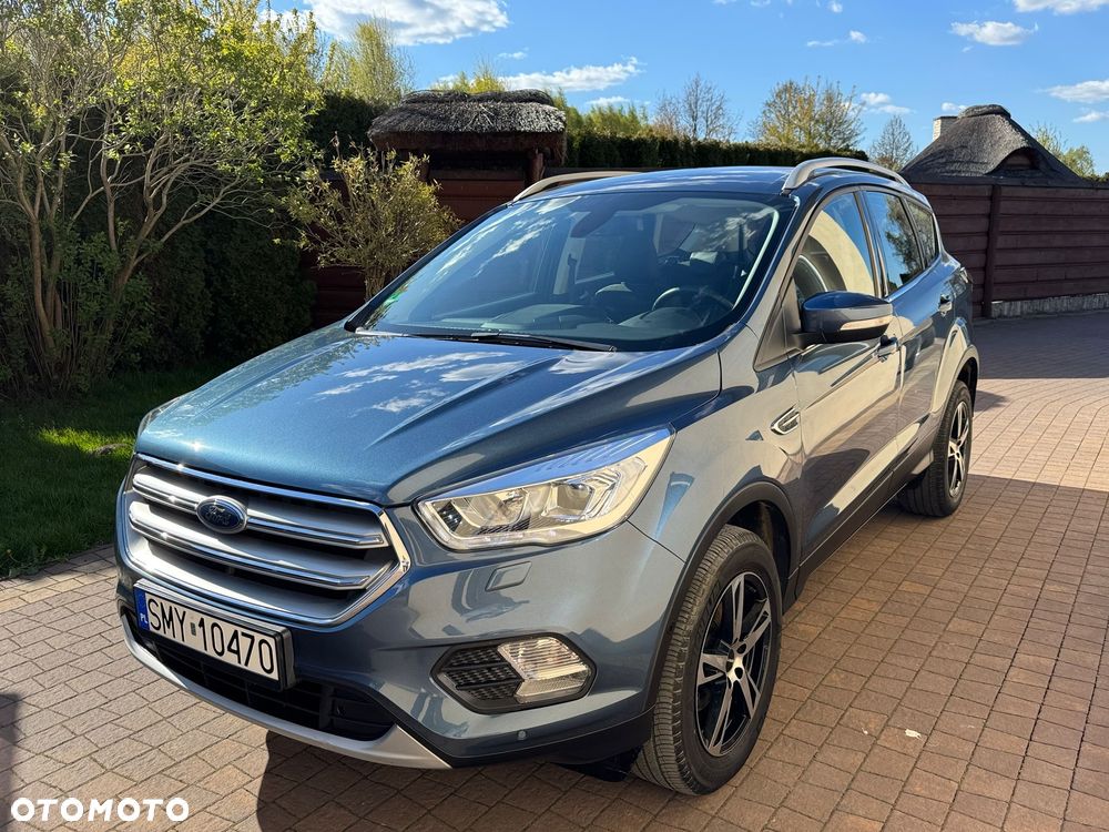Ford Kuga 1.5 EcoBoost 2x4 Titanium - 1