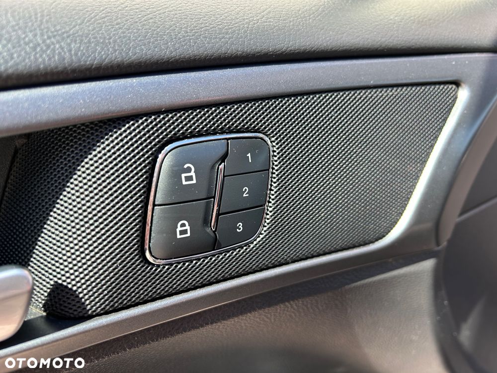 Ford Mondeo 2.0 TDCi STart-Stopp Titanium - 12