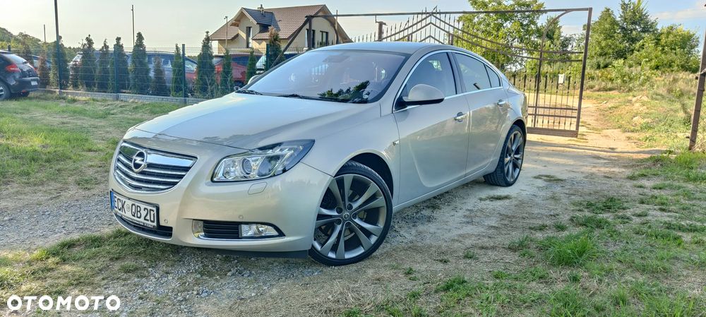 Opel Insignia 2.0 T Cosmo - 9