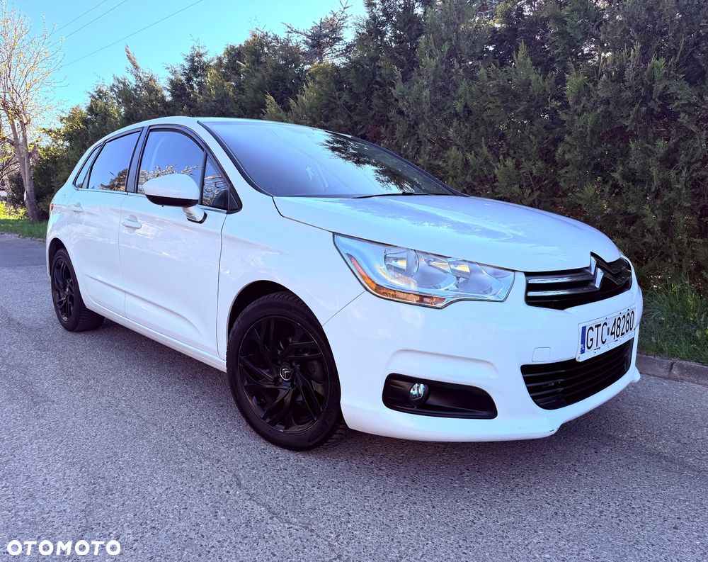 Citroën C4 1.6 HDi Attraction - 8