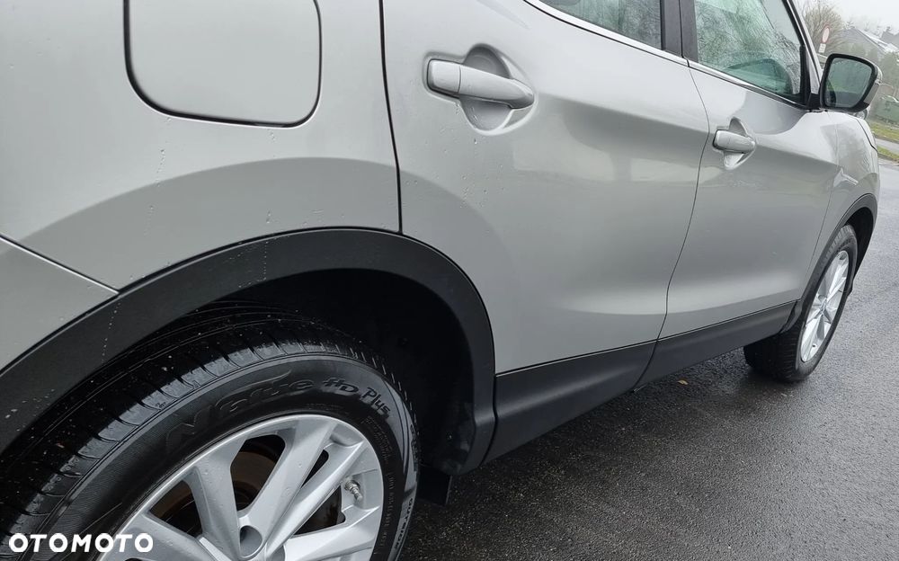 Nissan Qashqai 1.6 dCi Xtronic TEKNA+ - 11