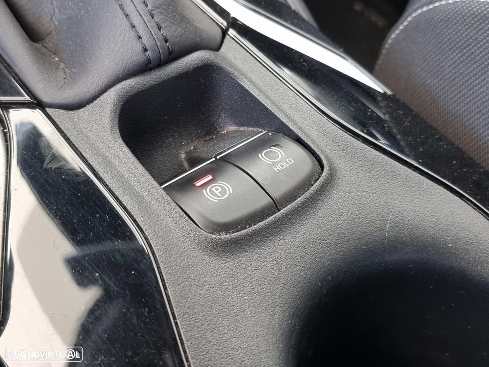 Toyota Corolla 1.8 Hybrid Comfort - 41