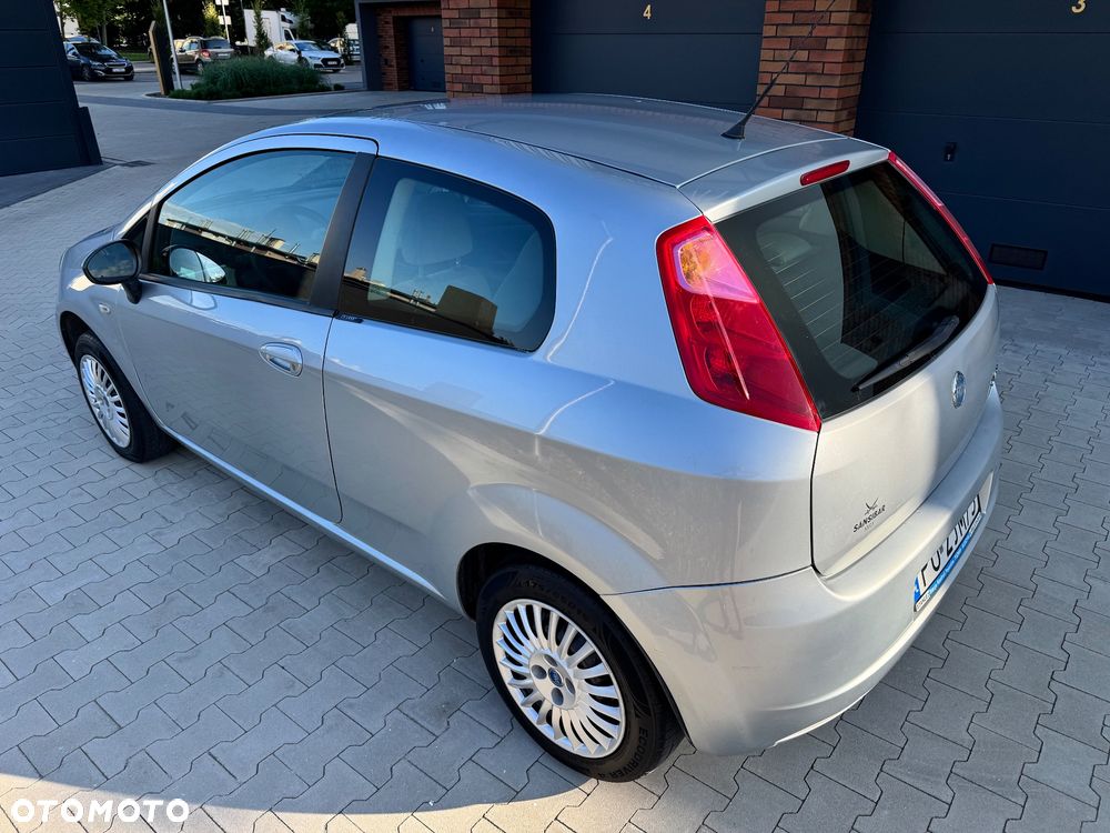 Fiat Punto 1.2 8V Classic - 12