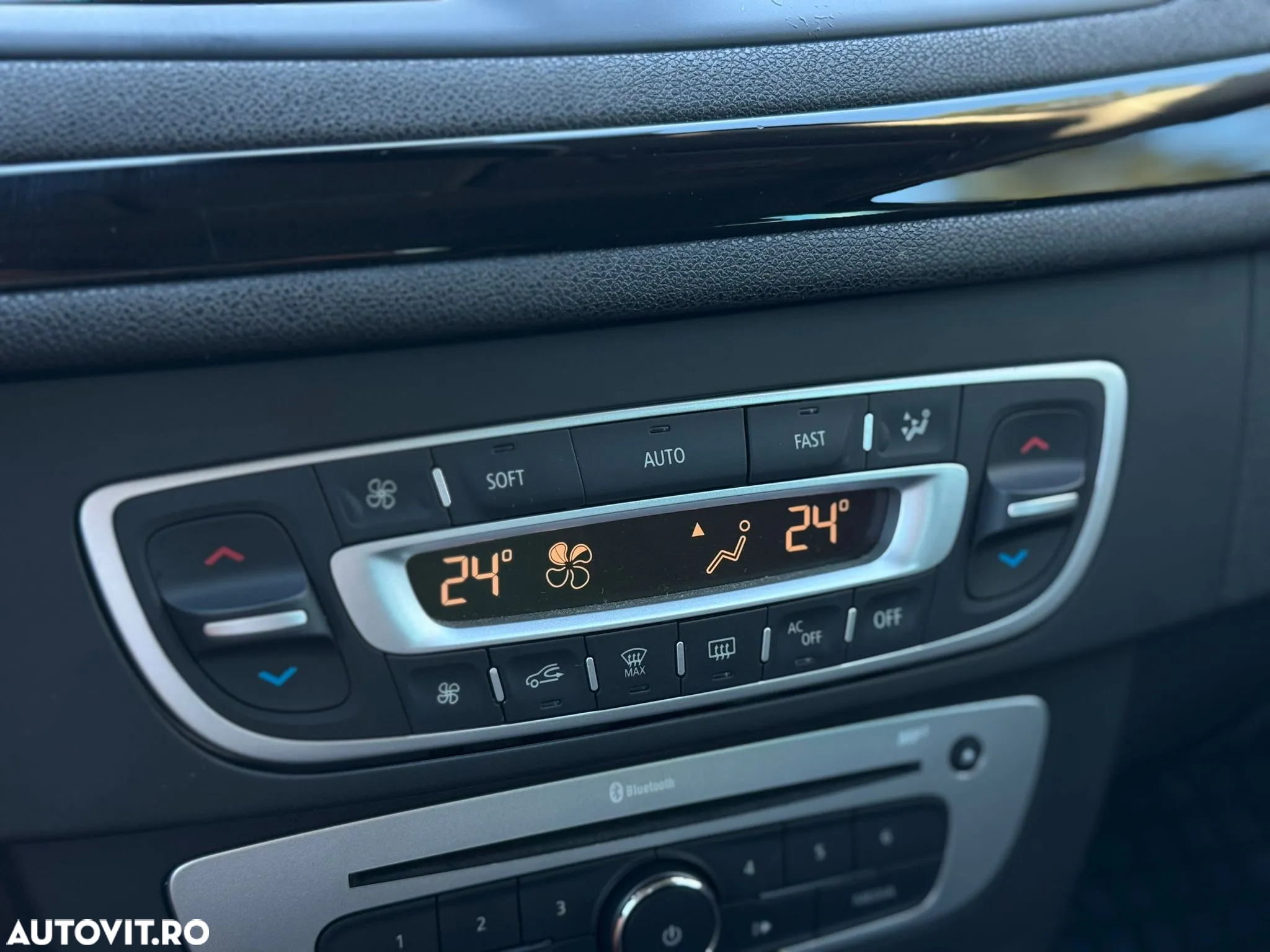Renault Megane ENERGY dCi 130 BOSE EDITION - 39