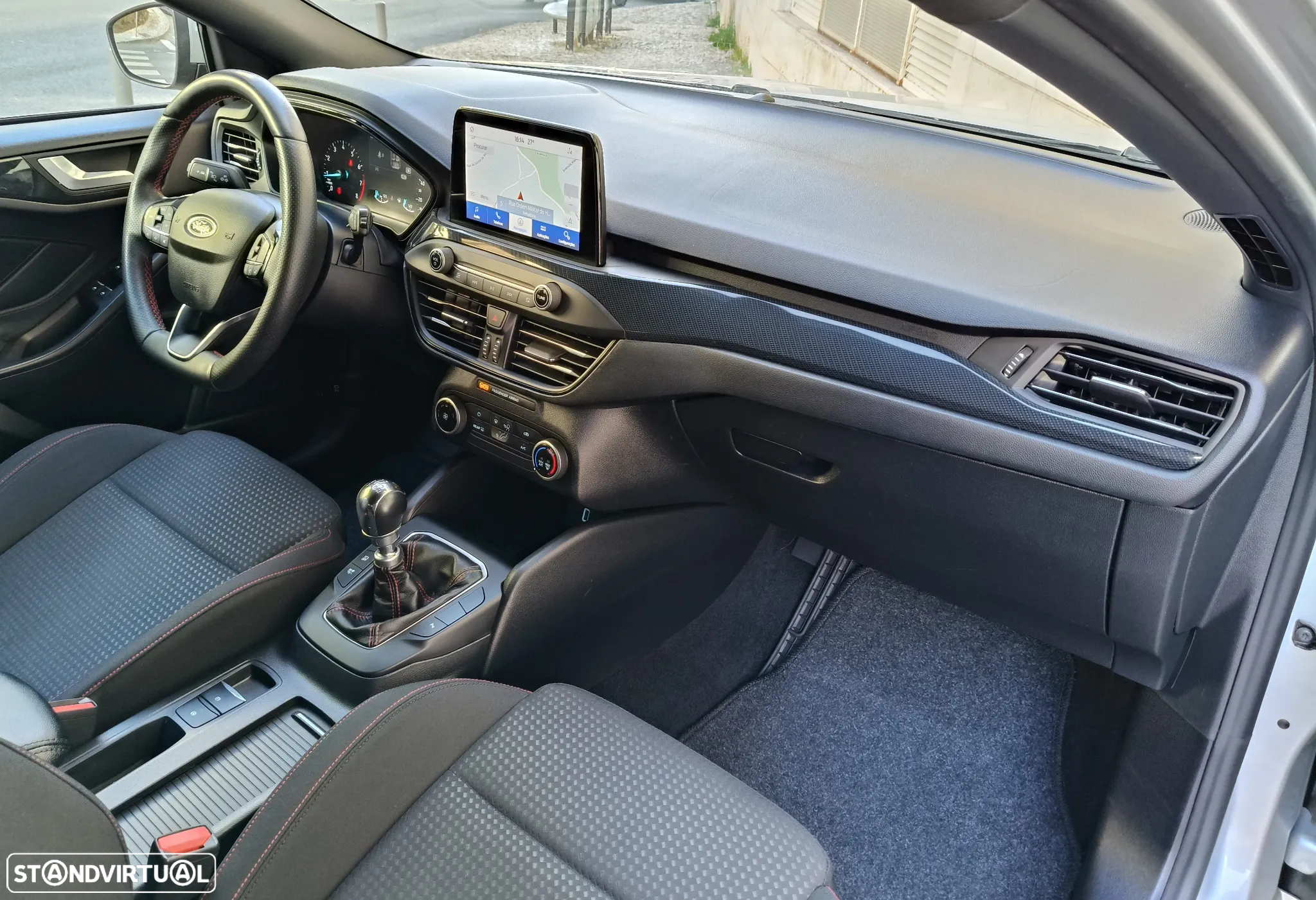 Ford Focus SW 1.0 EcoBoost ST-Line - 16