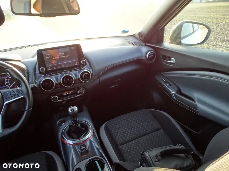 Nissan Juke 1.0 DIG-T N-Connecta - 19