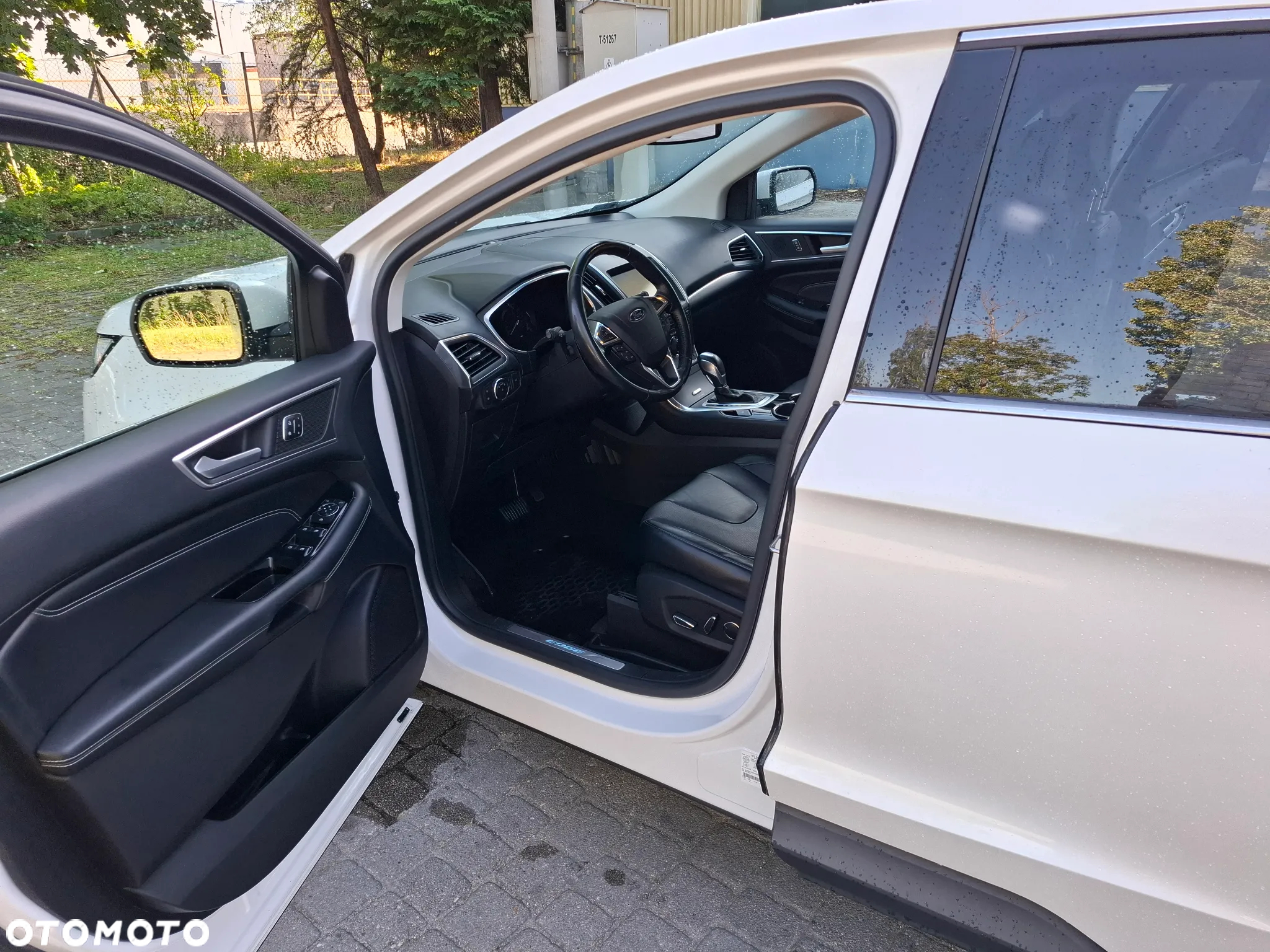 Ford Edge - 4