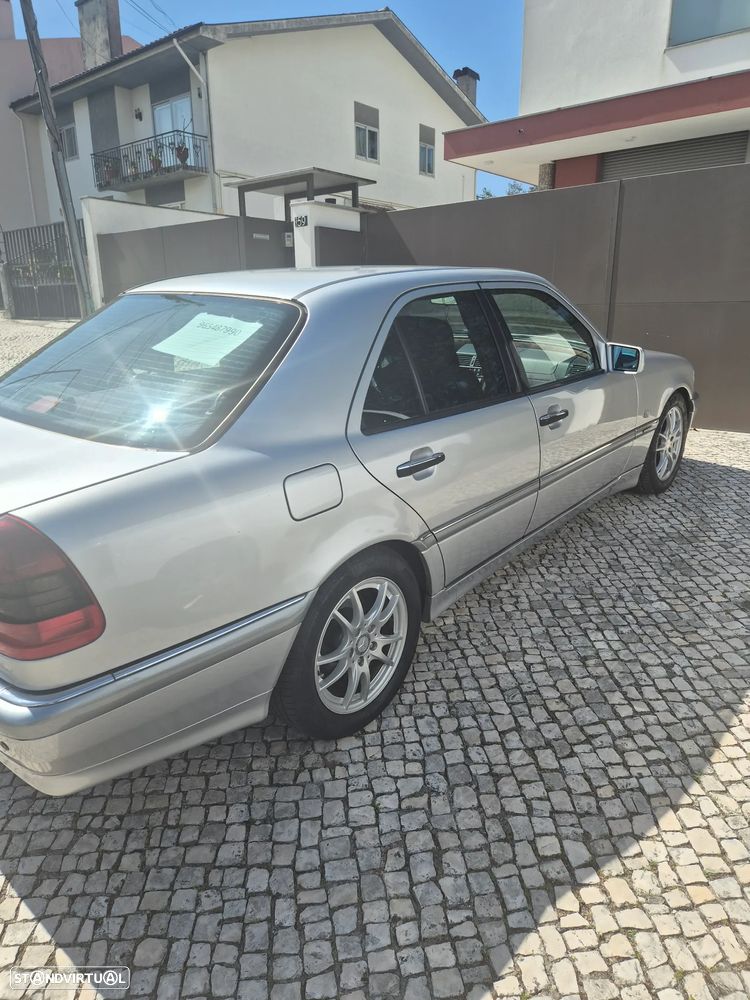 Mercedes-Benz C 220 D Elegance - 1