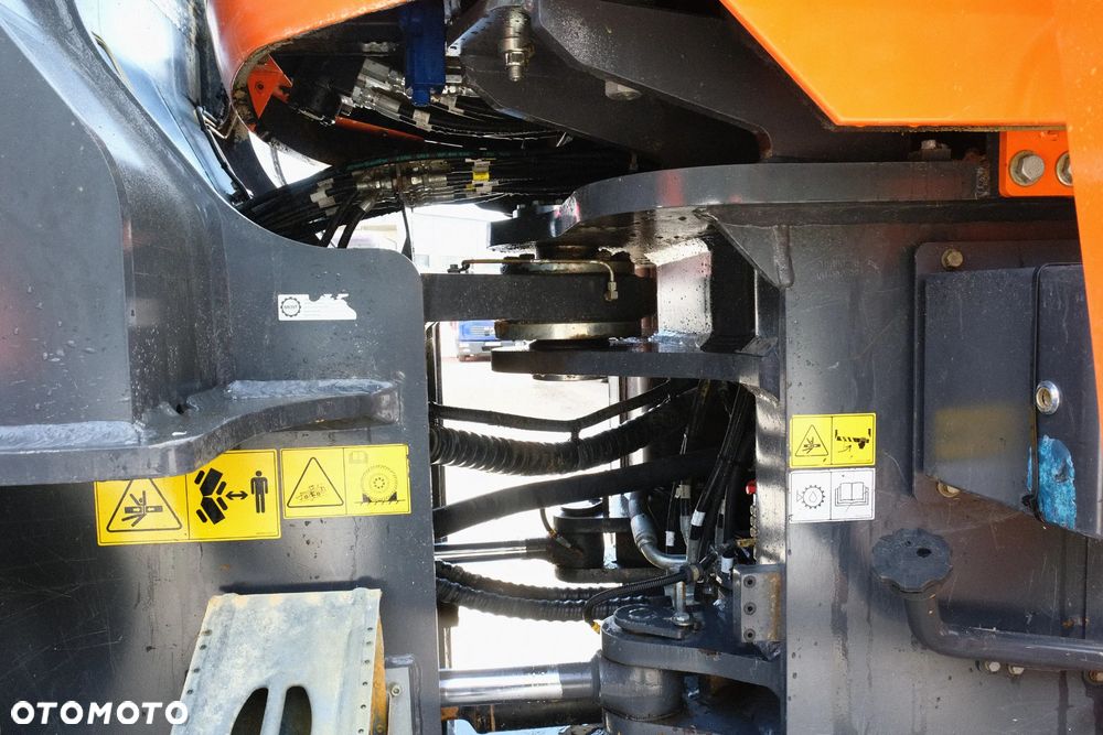 Doosan DL 450-5 - 25