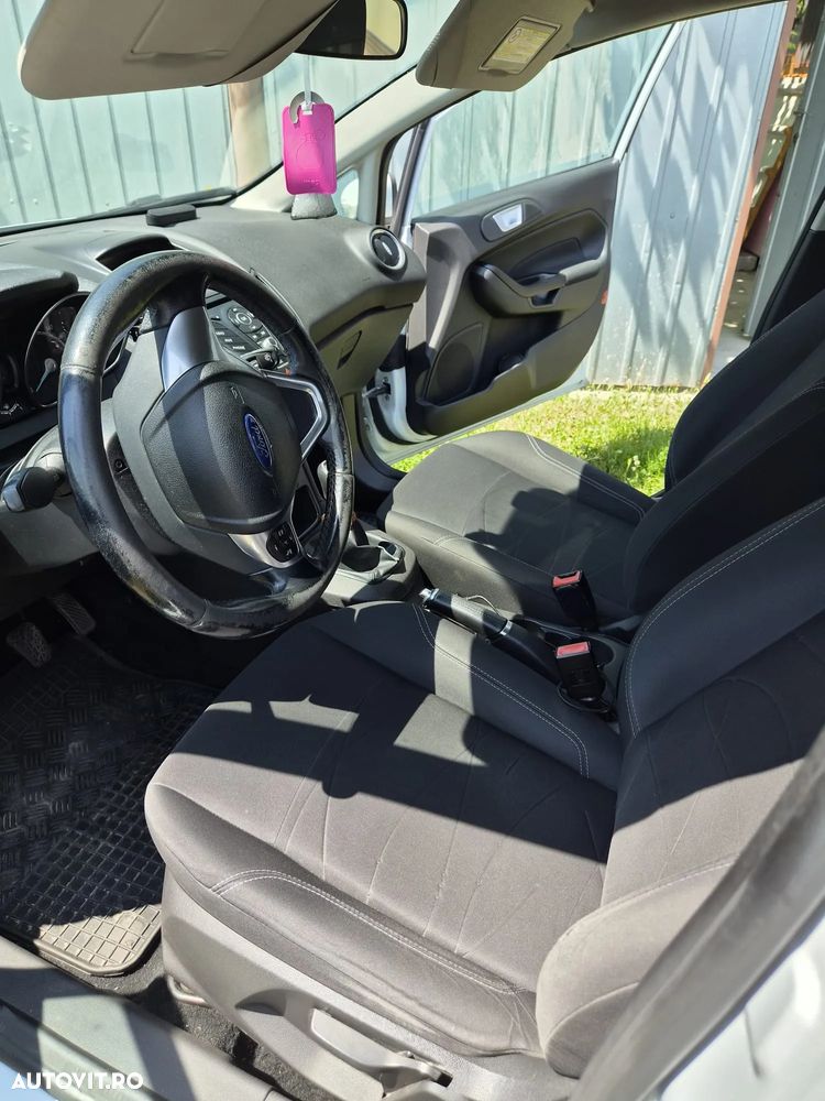 Ford Fiesta 1.5 TDCi Trend - 11