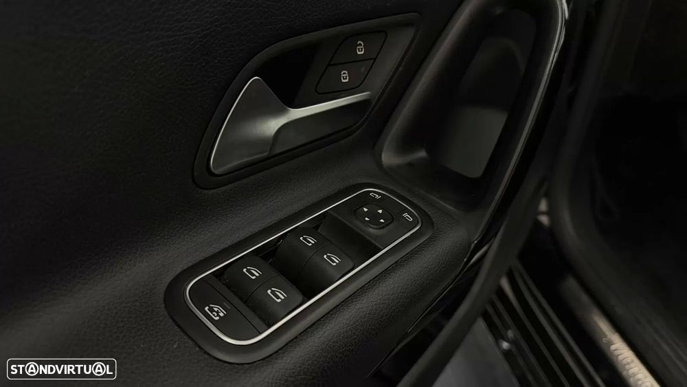 Mercedes-Benz A 180 d Progressive Aut. - 27