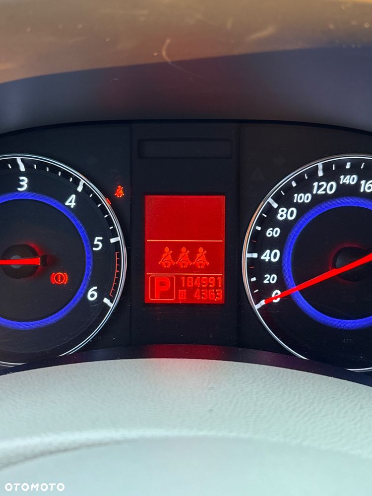 Infiniti FX FX30d S - 12