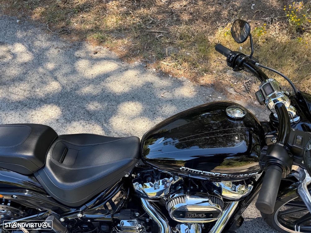 Harley-Davidson Breakout 114 - 19