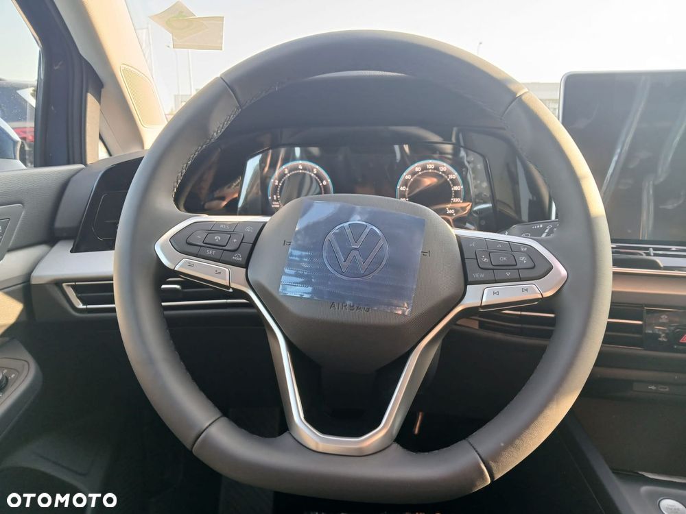Volkswagen Golf 1.5 TSI Life Plus - 12