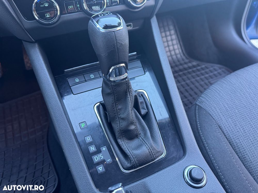 Skoda Octavia 2.0 TDI DSG Ambition - 8