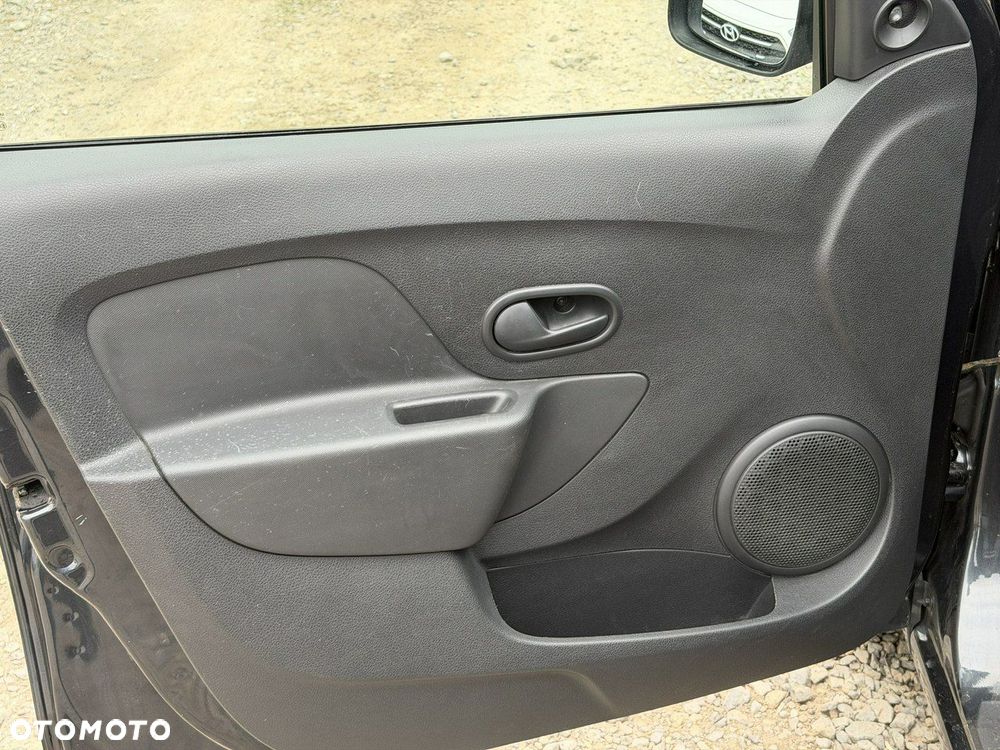 Dacia Logan - 10