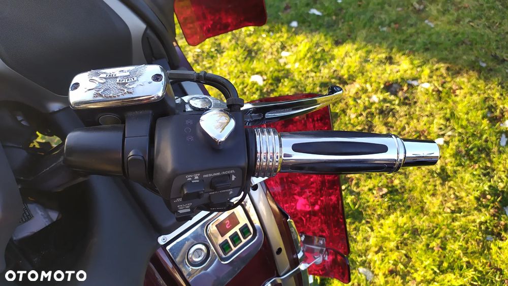 Honda GL - 13
