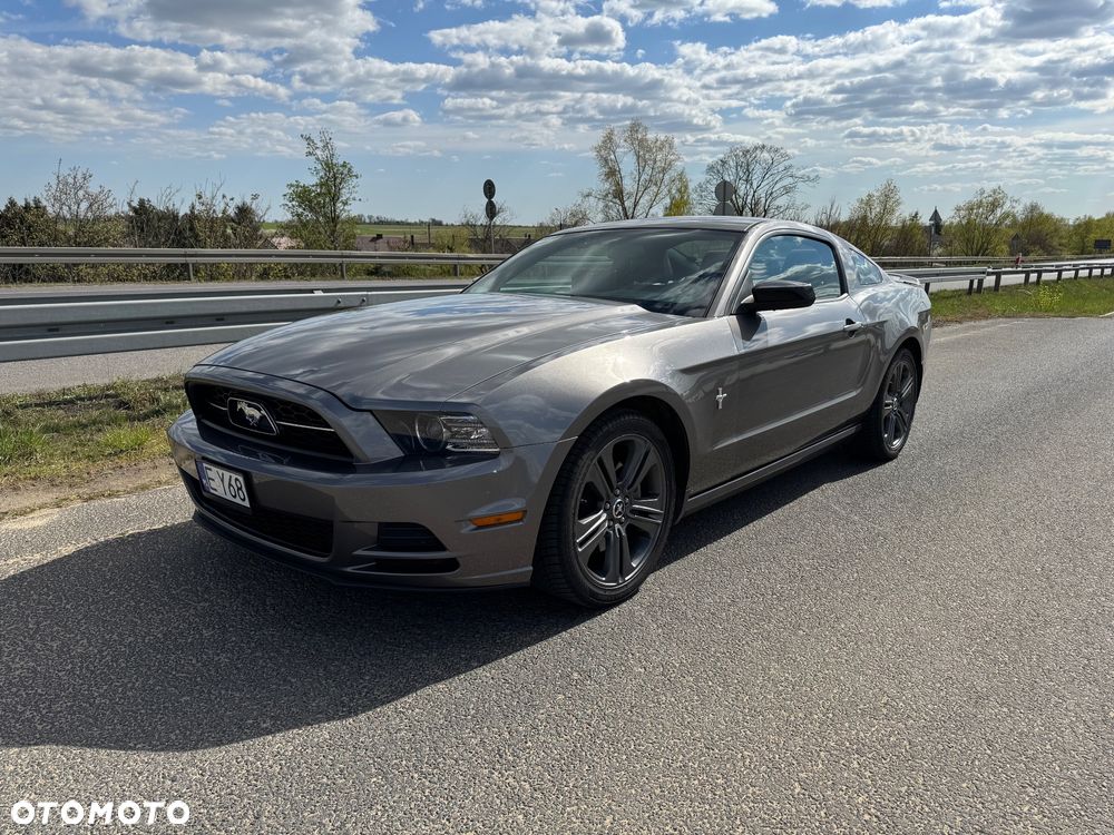 Ford Mustang 3.7 V6 Premium - 1